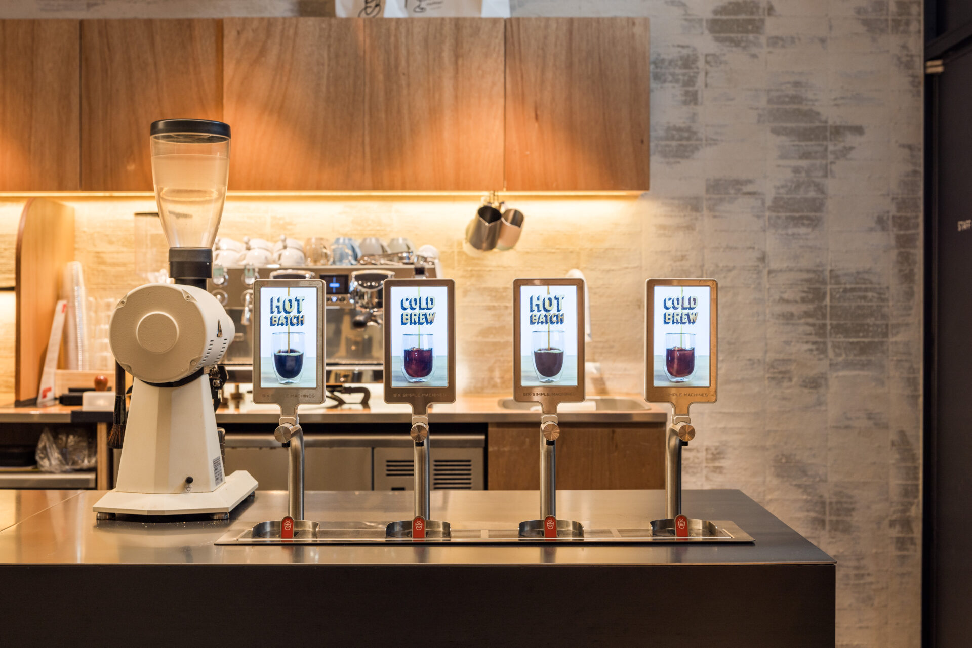 Image hover effect image